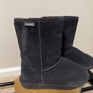 Bearpaw Suede Boots